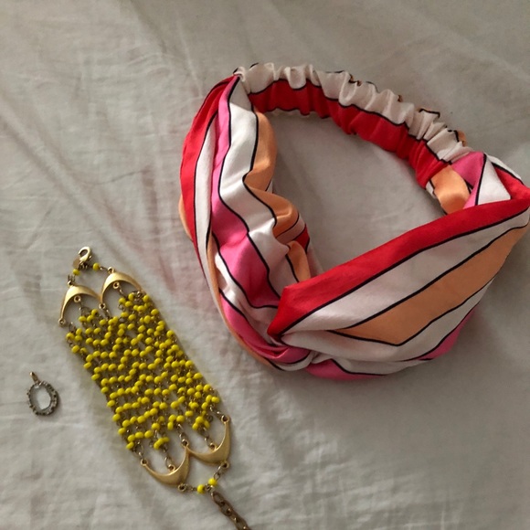 Anthropologie accessory bundle - Picture 1 of 5